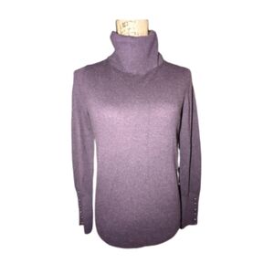 Ann Taylor Loft Medium turtleneck
